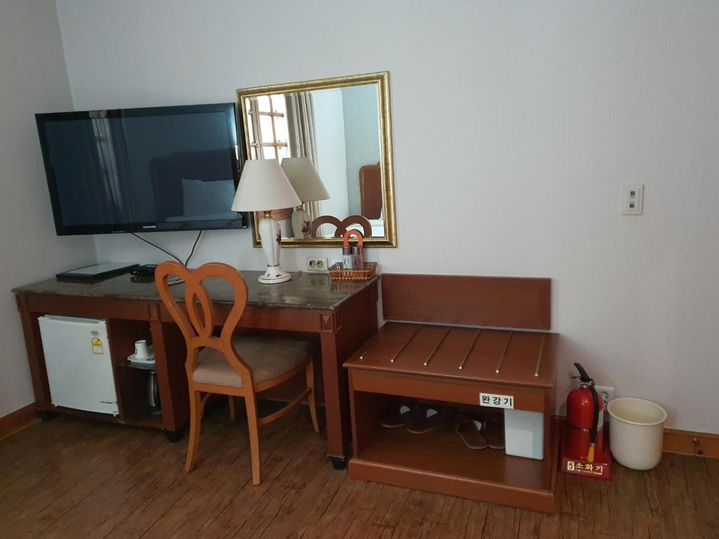 Karak Tourist Hotel Seoul Luaran gambar
